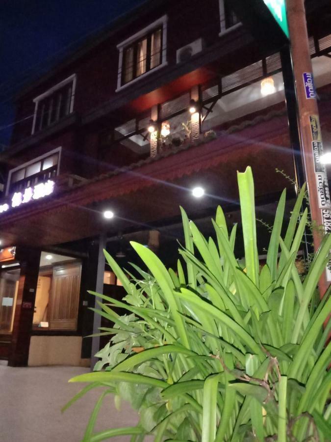 Green Land Hotel Ban Nongdouang Esterno foto