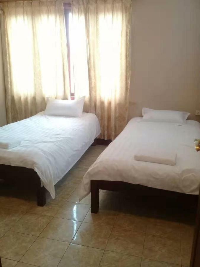 Green Land Hotel Ban Nongdouang Esterno foto