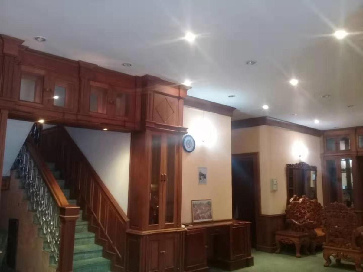 Green Land Hotel Ban Nongdouang Esterno foto